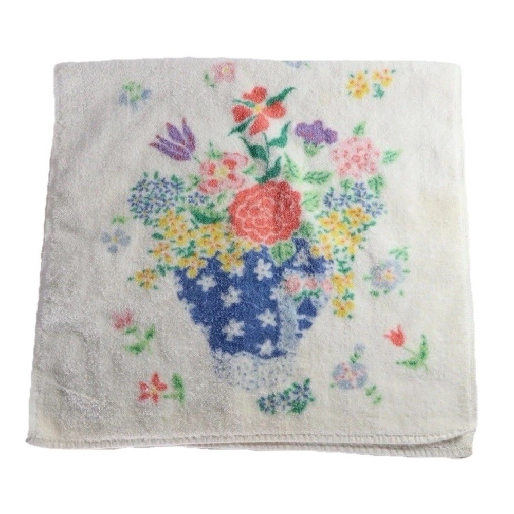 VTG Floral Hand Towel Barbara Brody for Martex Made in USA 30x16‎